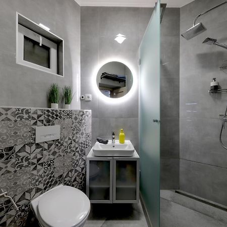 Lovely 2-Bedroom Apartment In Centre Of Bratislava Esterno foto